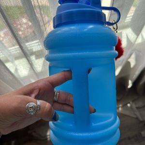 💙Royal Blue Retro HydroJug!
